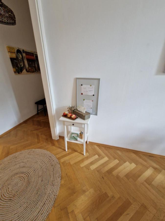 Entzueckendes Apartment Im Zentrum Грац Экстерьер фото